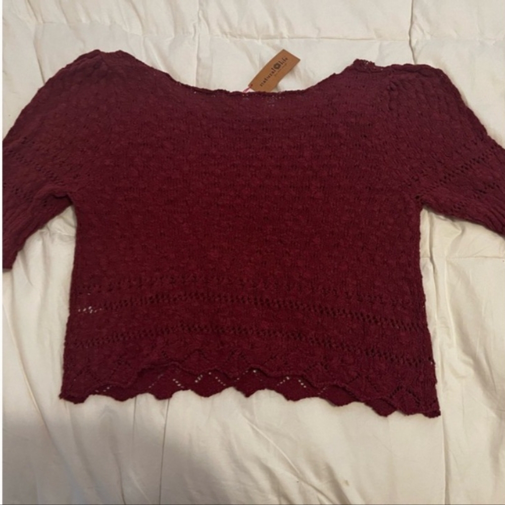 NATURAL LIFE Burgundy Crochet Scoop Neck Sweater. Size L - Picture 3 of 5